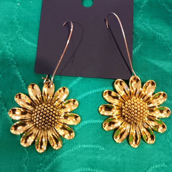Goldstone Sunflower Earrings - Picture 1 of 3